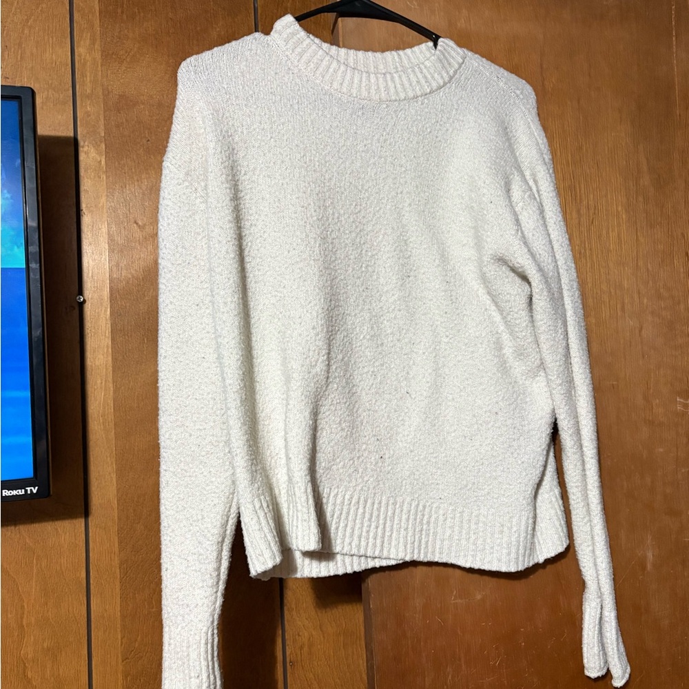 American Eagle Outfitters White Crew Neck Sweater